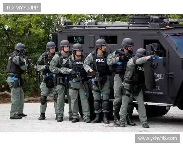 《B费战术适配性提升,球队战术灵活性持续增强》 《B费战术适配性提升,球队战术灵活性持续增强》