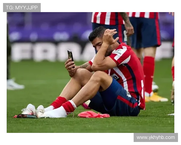 苏亚雷斯重返赛场后表现稳健，助力球队提升竞争力再现神威