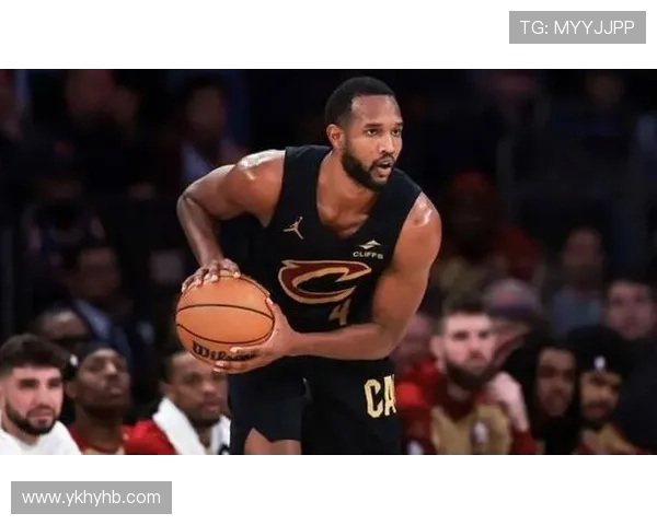 莫布里挡拆保护篮下比上季更能拉低内线效率